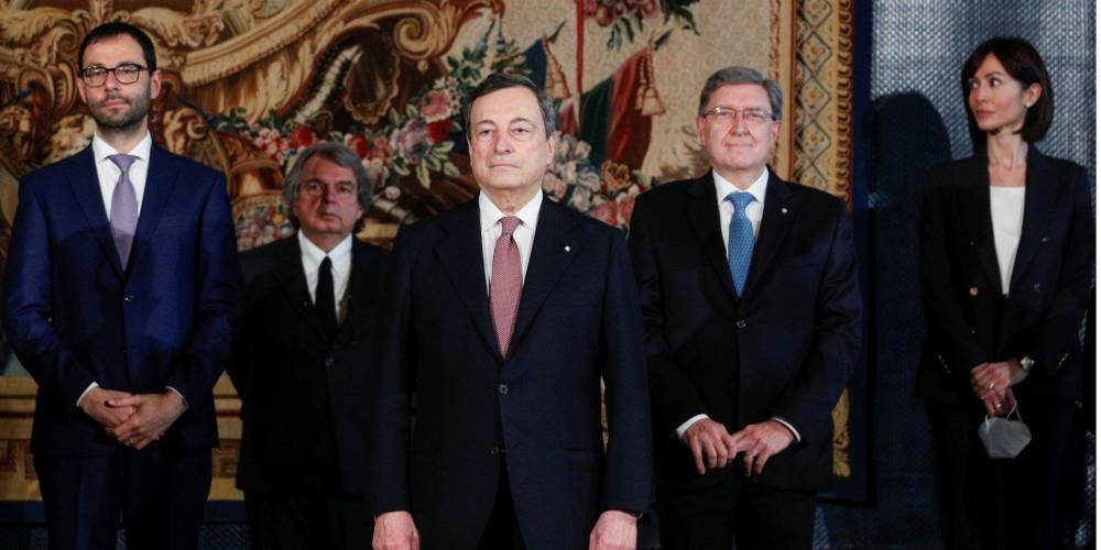 В Италии приняло присягу новое правительство во главе с премьер-министром Марио Драги