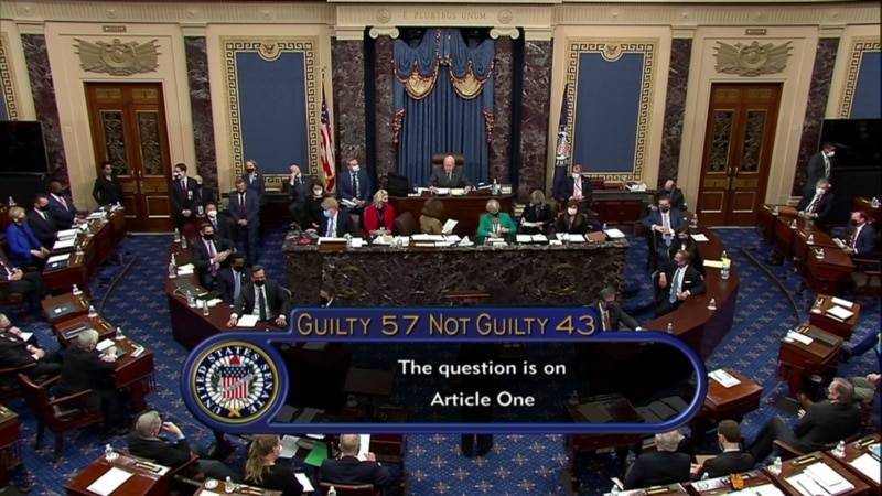 Сенат США проголосовал против импичмента экс-президента Трампа
