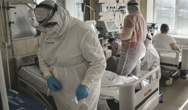 В Москве впервые с ноября от коронавируса за сутки умерло менее 60 человек