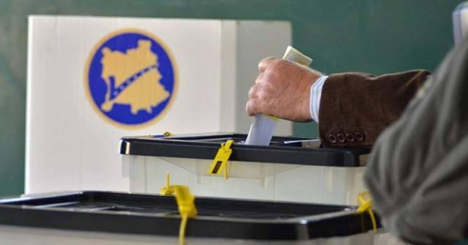 Сегодня в Косово проводятся досрочные парламентские выборы
