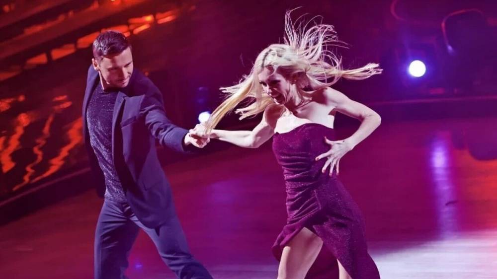Дарья Златопольская восхитилась танцевальными способностями Сергея Лазарева