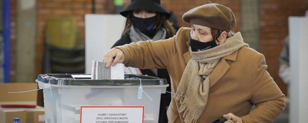 Радикальное «Самоопределение» побеждает на парламентских выборах в Косово