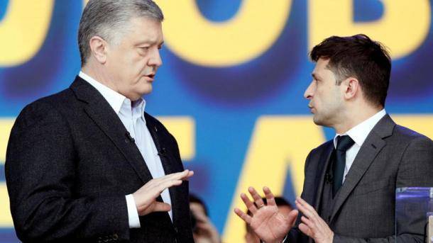 Зеленского поддерживают 22,7% украинцев, а рейтинг Порошенко составляет 18,3%, - КМИС