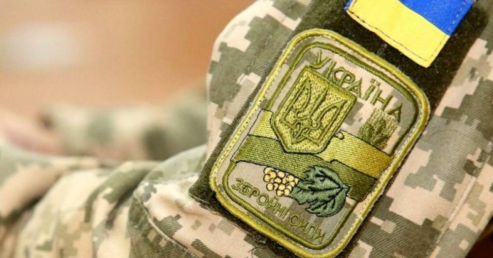 Командира одной из воинских частей отказались обслуживать на украинском: что он предпринял