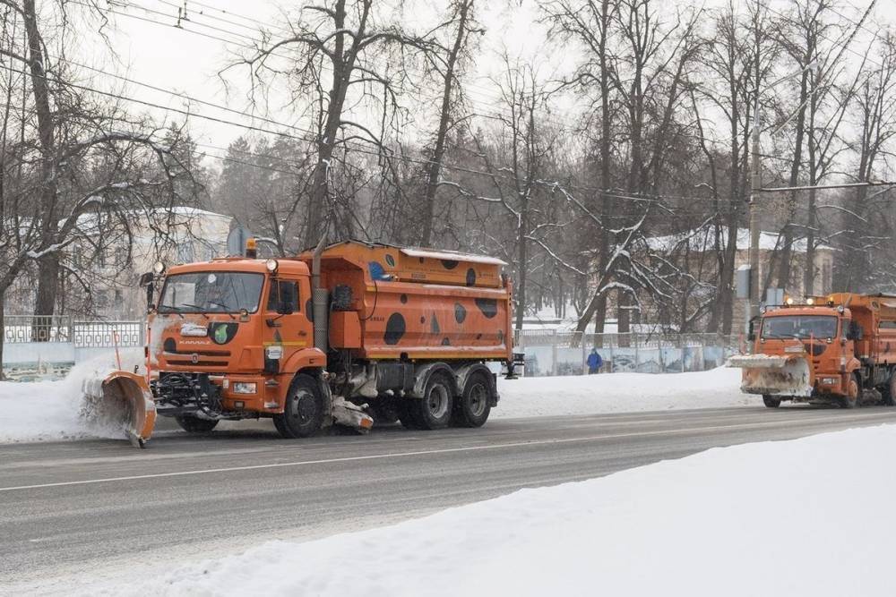 15 февраля в правительстве Тульской области обсудили ликвидацию последствий снегопада