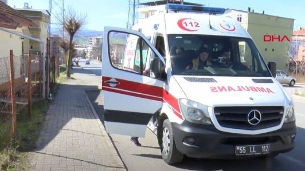 Пять человек погибли при опрокидывании автобуса в Турции