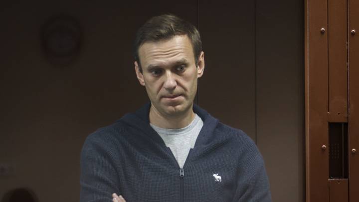 Дело о клевете: Навального могут обвинить в оскорблении прокурора и судьи