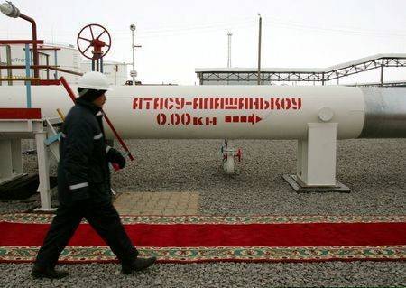 Казахстан и Россия сохранят объемы поставки нефти в Китай в 2021 году на уровне 12 млн тонн