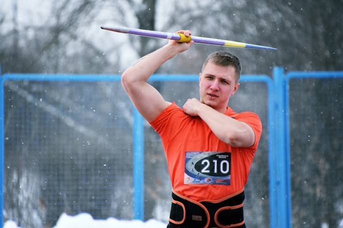 Попал копьем на первое место. Мостовчанин Ян Халупа выиграл чемпионат Беларуси по легкой атлетике