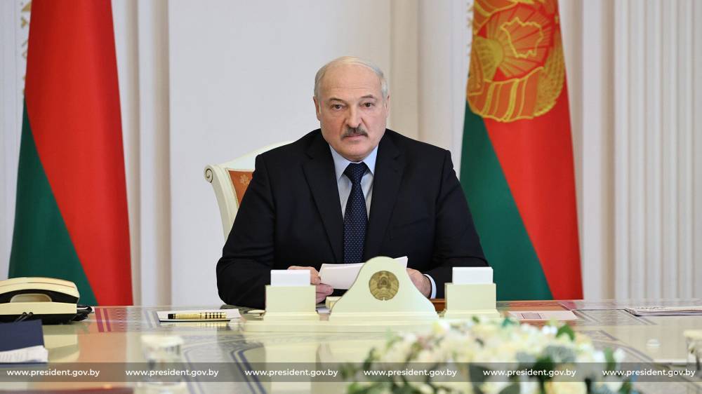Лукашенко одобрил проект межправительственного соглашения о перевалке белорусских нефтепродуктов через российские порты