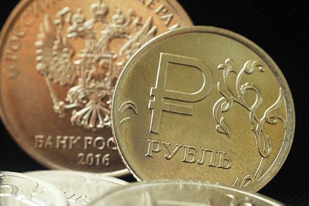 Эксперт назвал шансы курса рубля совершить прорыв