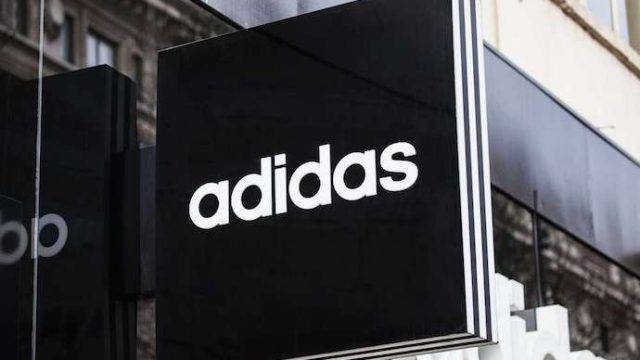Adidas выставил на продажу свой бренд
