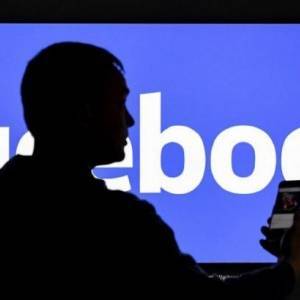 Италия на 7 млн долларов оштрафовала Facebook за использование данных пользователей