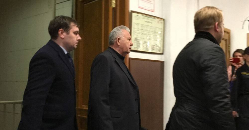Виктору Ишаеву вынесли приговор за растрату 7,5 миллиона рублей