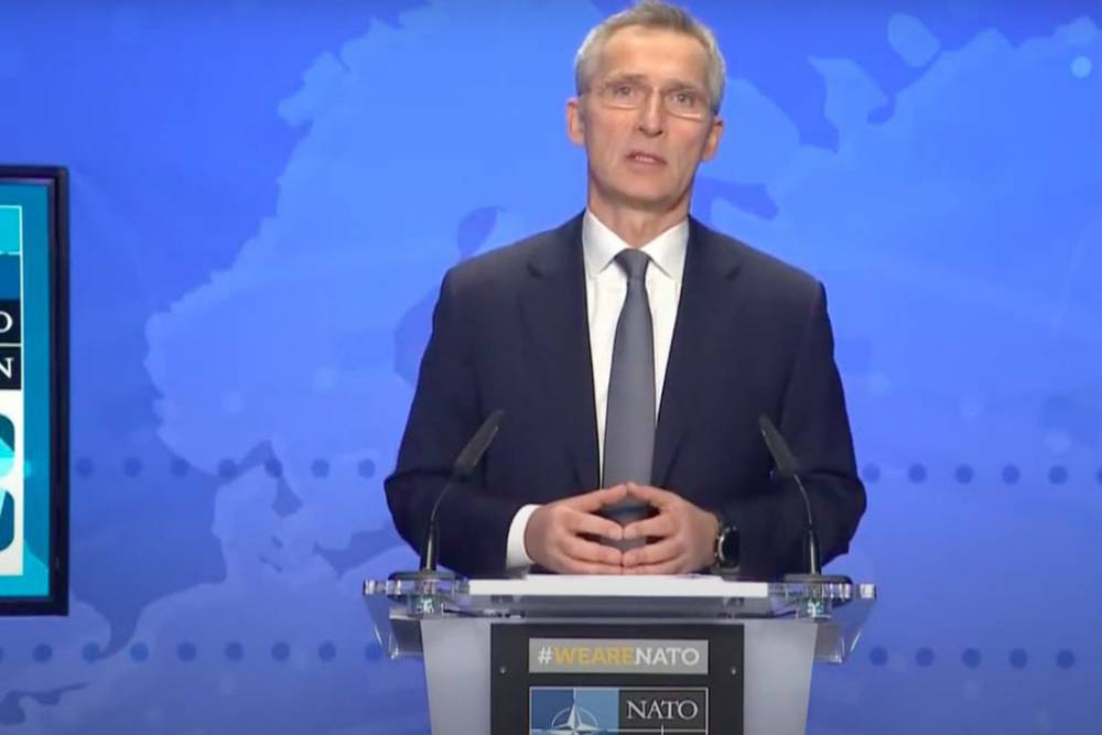 Столтенберг призвал обновить стратегию НАТО из-за ухудшения отношений с Россией