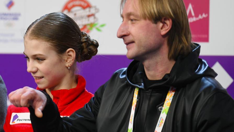 Плющенко объяснил отсутствие заявки Трусовой на финал Кубка России