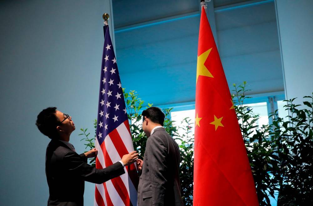 Экономика США лишится миллиардов из-за антикитайской политики властей