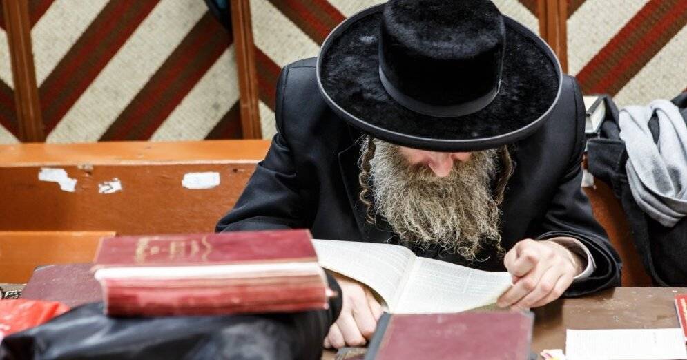 Из-за еврейского праздника Пурим правительство Латвии продлило время работы религиозных мест 25 февраля