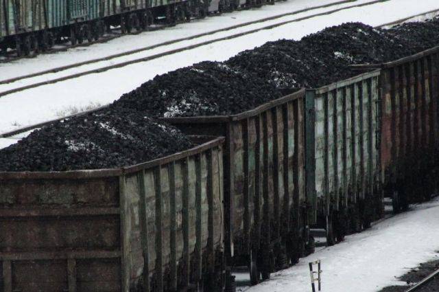 В Приамурье восстановили движение поездов после схода вагонов с углем