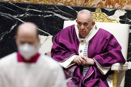 В Ватикане решили увольнять работников за отказ от добровольной вакцинации