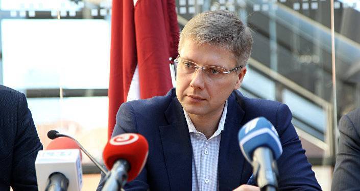 Ушаков: Латвия не хочет хороших отношений с РФ и радуется "провалу" Борреля