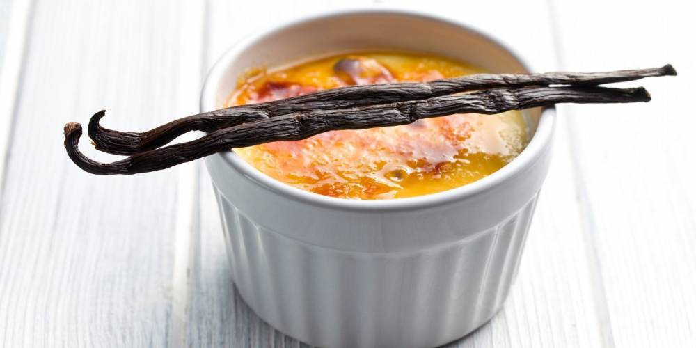 Апельсиновый крем-брюле с карамелью по рецепту Лизы Глинской: французский десерт