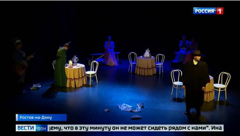 Первый актерский выпуск ростовского ВГИКа представил спектакль на сцене Молодежного