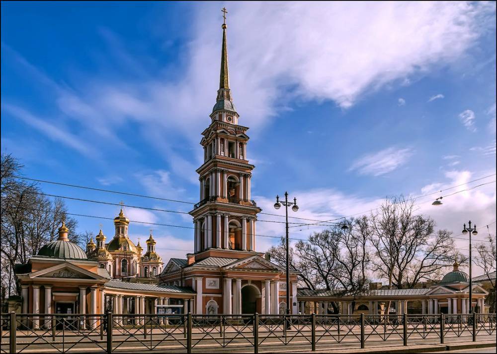 31 января на колокольне Крестовоздвиженского казачьего собора сломали скульптуру