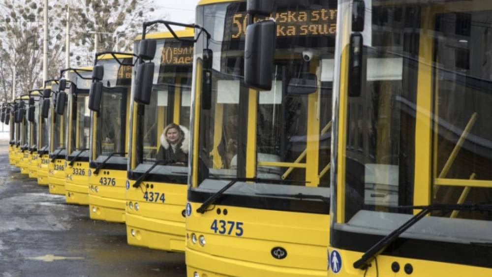 В Киеве на маршруты вышли новые троллейбусы