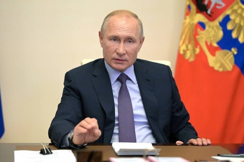 Путин возмутился слову элитарный в названии лицея: Способ денежки привлечь