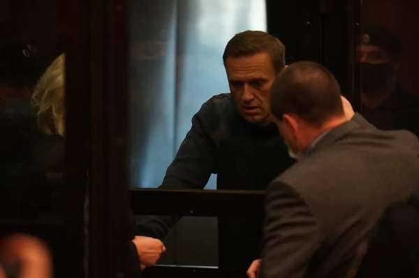 Прокурор назвала Навального единственным дважды условно осуждённым в России