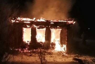 В Башкирии в сгоревшем доме нашли тело пожилого мужчины