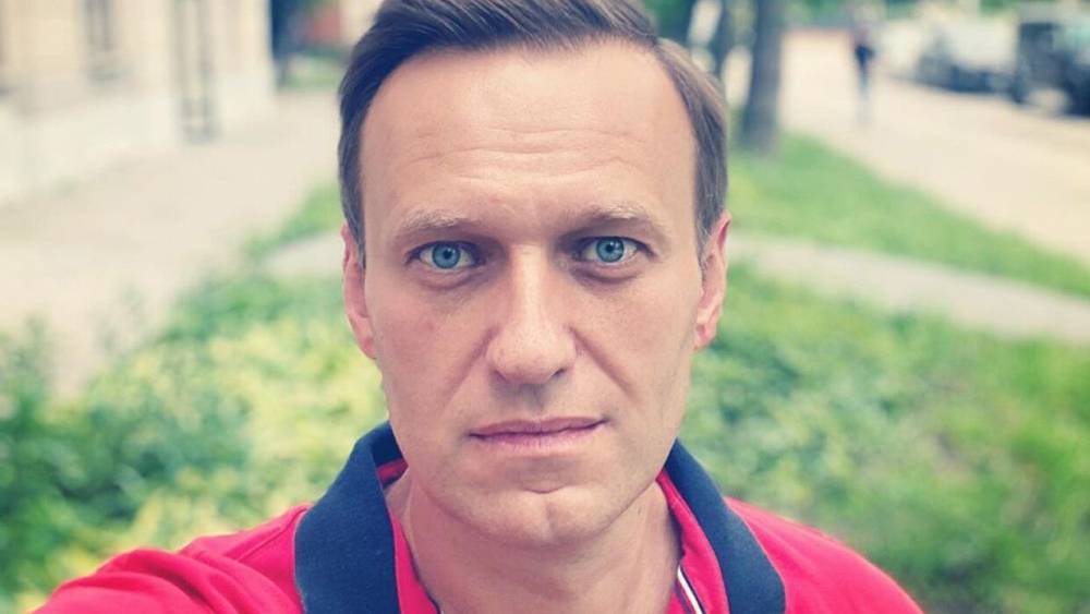 Правозащитник Хуруджи предположил, что за Навальным будет сильный контроль в колонии