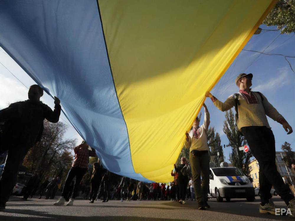 Более 40% украинцев считают, что нынешняя власть ничем не отличается от предыдущей – опрос