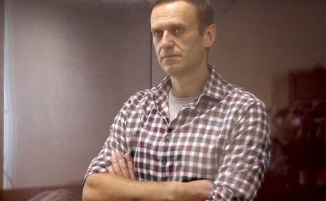 В Бабушкинском суде в эти минуты должны начать оглашение приговора политику Алексею Навальному