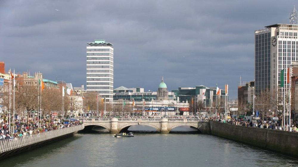 Приехавшие в Ирландию путешественники могут оказаться в тюрьме за нарушение карантина