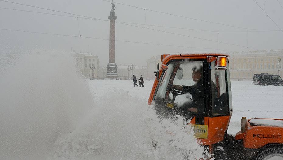 Полметра снега, новое Мурино и ожоги из-за прорыва трубы: Петербург 20 февраля