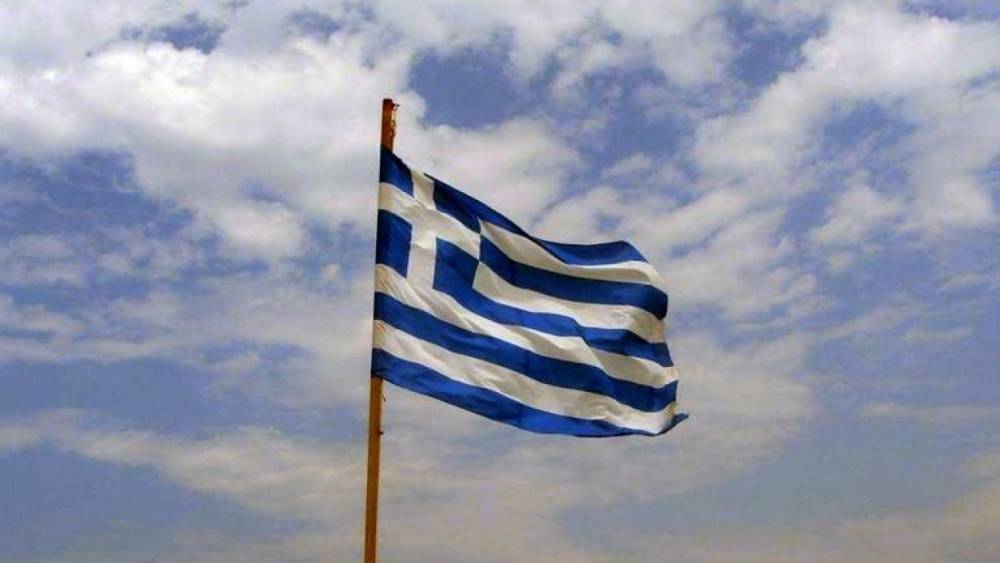 Греция на неделю продлила разрешение на въезд туристов из России