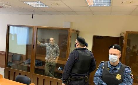 Против политика Алексея Навального могут завести новое дело по результатам вчерашних слушаний