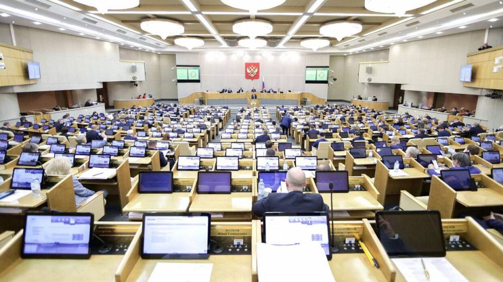 Жириновский хочет заставить депутатов Госдумы похудеть