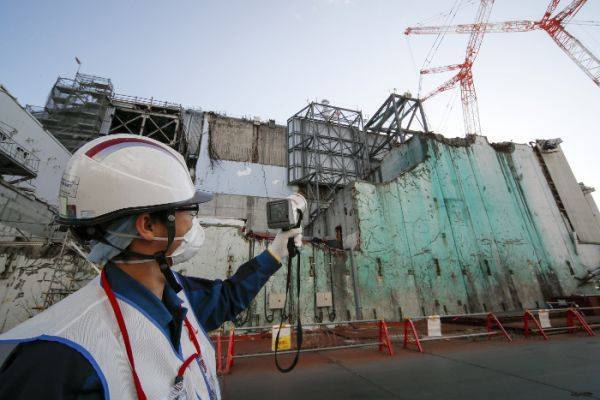 Оператор АЭС «Фукусима-1» сообщил о проблемах после землетрясения