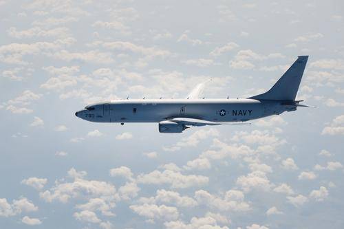 Сайт Avia.pro: военный самолет США вошел в закрытую Россией зону, рискуя быть уничтоженным