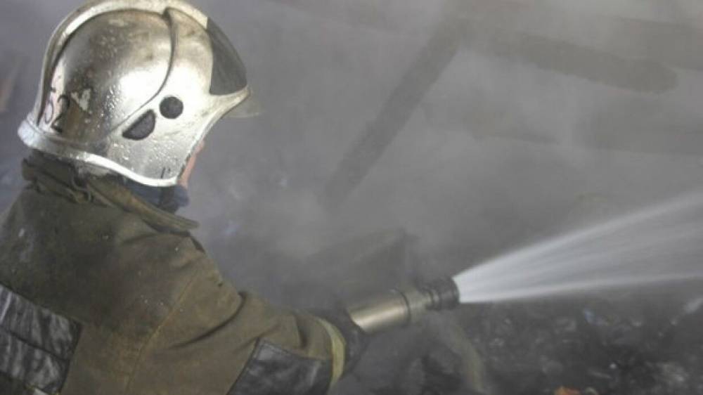 Крупный пожар в Оренбурге унес жизни троих людей
