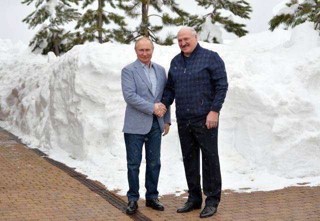 В Сочи проходит встреча Путина и Лукашенко