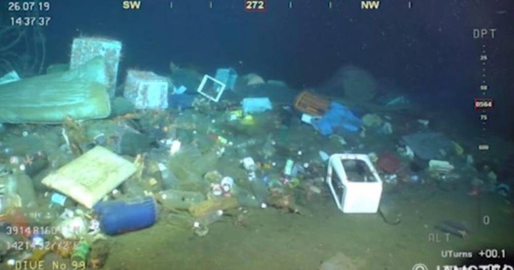 У берегов Италии найдена подводная свалка, не уступающая наземным полигонам (видео)