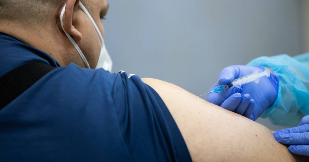 В Калининграде началось исследование вакцины "Спутник лайт"