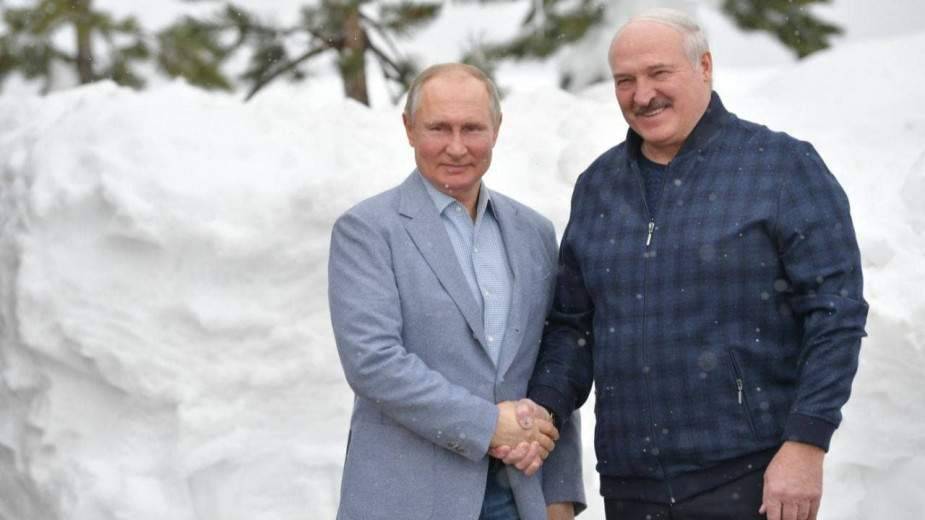 Путин предложил Лукашенко покататься на лыжах в Сочи (ВИДЕО)