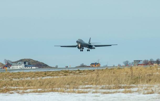 США впервые перебросили стратегические бомбардировщики в Норвегию
