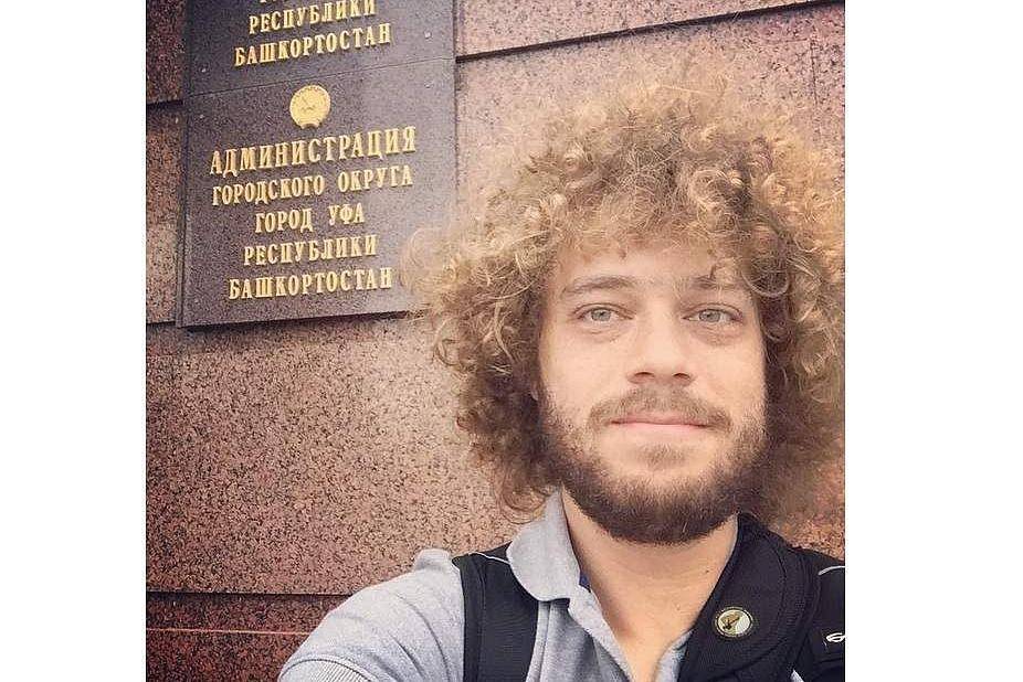 Блогер Илья Варламов принял предложение Радия Хабирова о визите в Башкирию