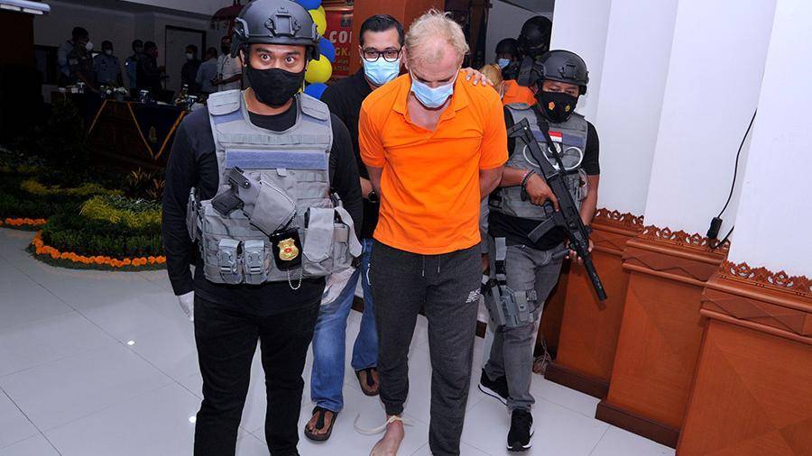 На Бали задержали разыскиваемого Интерполом россиянина